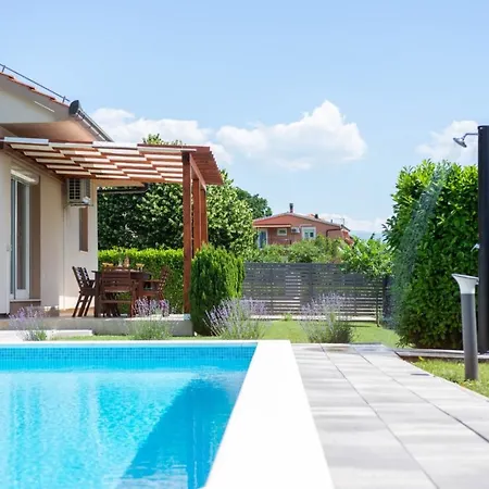 Fila Villa Sinj