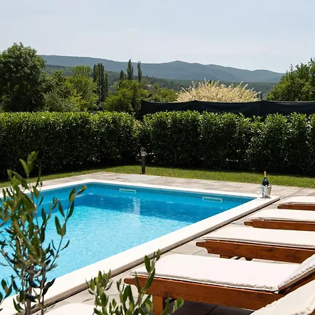 Fila Villa Sinj
